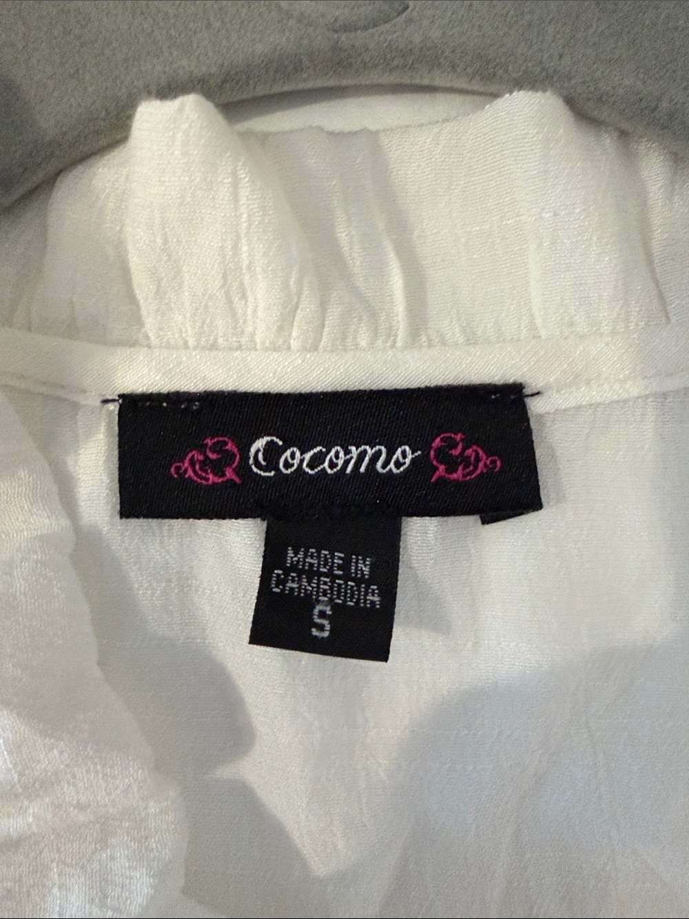 Cocomo White Cold-Shoulder Ruffle Button-Front Top - Picture 6 of 6